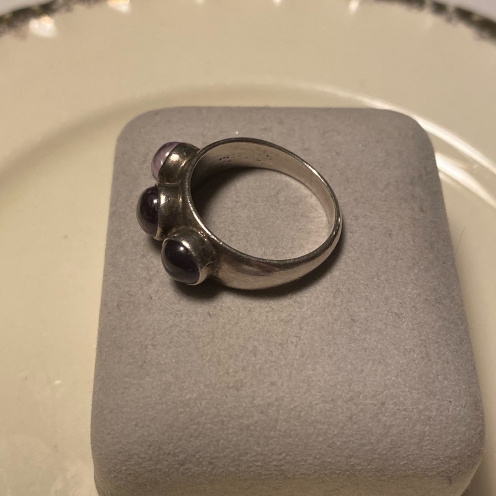 💛 925 sterling silver stamped genuine cabochon amethyst trinity ring. New. - Picture 5 of 6